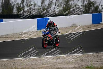 media/Apr-18-2025-TrackDaz (Fri) [[45f5874c44]]/B Group/Session 4 (Turn 6 - Outside)/